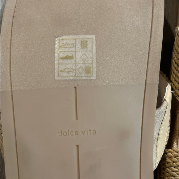 Dolce Vita Women's Braided Tan Sandals - Picture 6 of 8